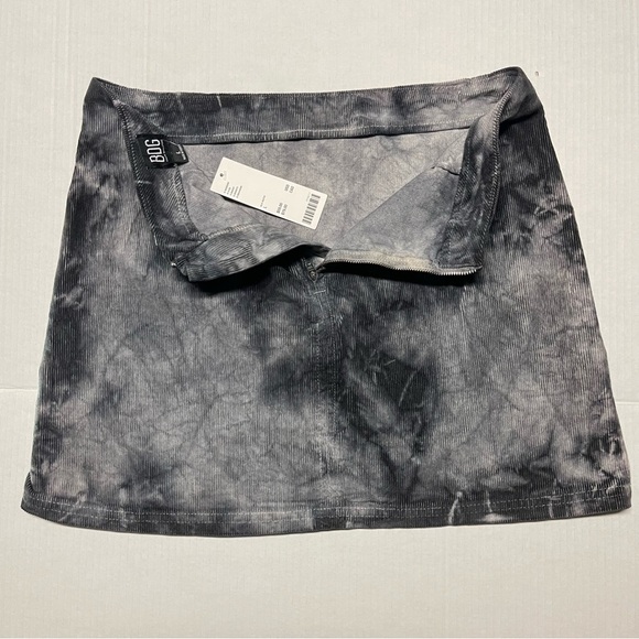 Urban Outfitters BDG Black and Gray A-Line Mini Skirt NWT - Picture 8 of 11